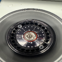 Eppendorf 5425 Centrifuge image 2